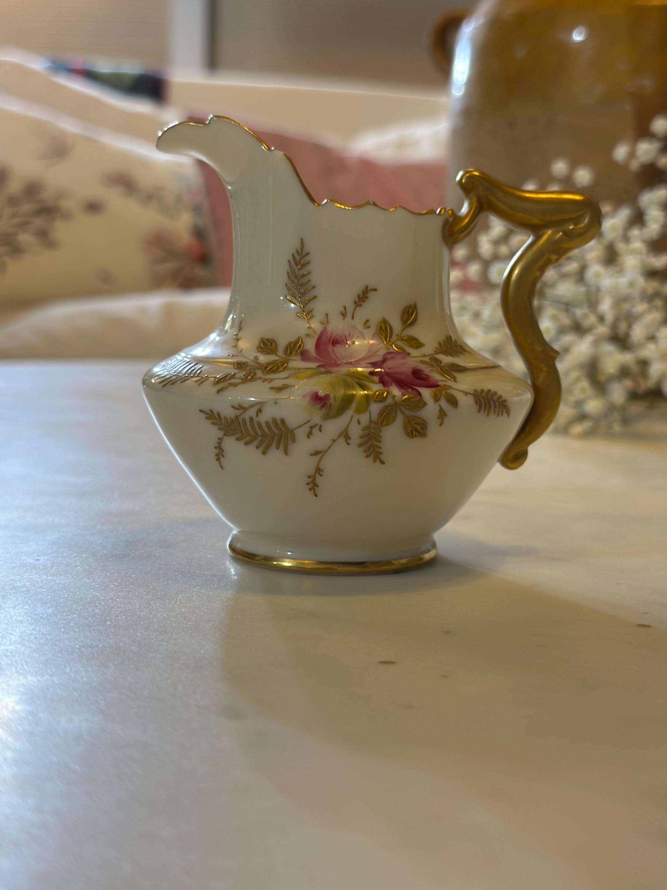 金*ン様 ヴィンテージ ピューター　ピッチャー&カップ＆トレー　総重量969g Vintage Hand-painted Floral Porcelain Pitcher With Gold Accents - Etsy