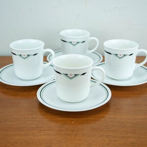 Set of four Vintages Corning Teacup and Saucer Dinnerware 1970s made in USA image 1