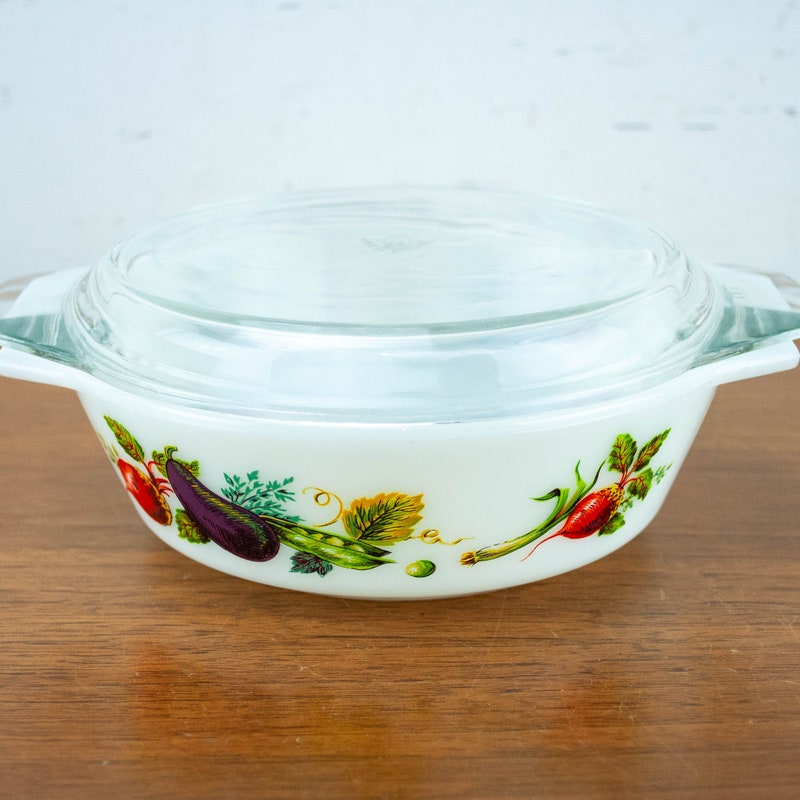 English Pyrex - Etsy