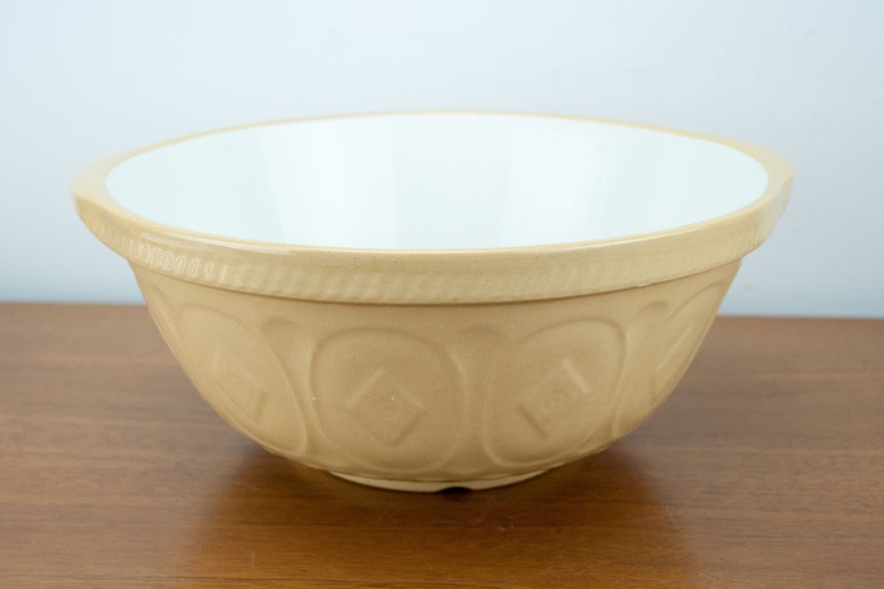 Gripstand Creamy Yellow Mixing Bowl Classic ceramic Easimix Gripstand