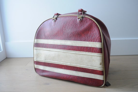 Vintage Like New Brunswick Don Carter Bowling Ball Bag Brown Vinyl/Leather  w/Wave Stripe in Orange, Beige, and Dark B…