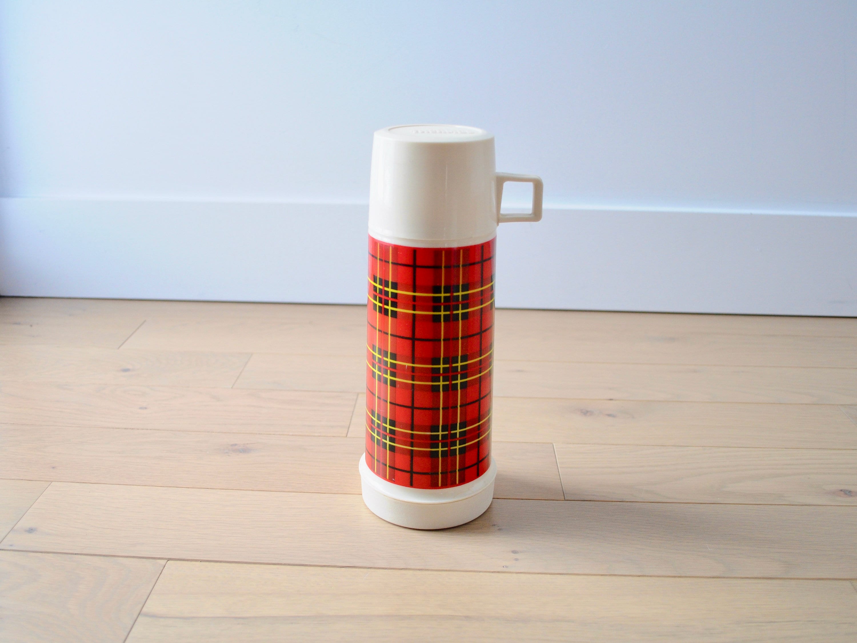 Thermos 6402 Orange and Cream Made in Canada 32 Oz Vintage Camping