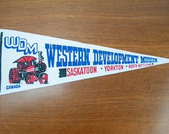 Vintage Felt Souvenir Pennant - Western Development Museum, Saskatoon, Canada