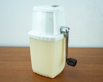 Swing-a-way Vintage Manual Ice Crusher, White Good Cond. - Etsy