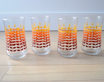 Set of 4 Midcentury glass Vintage Barware