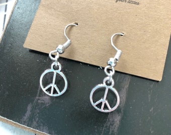 Peace Sign Earrings/Peace Earrings/Peace Jewelry/Peace Sign Dangle Earrings/Antique Silver Earrings/Free Shipping