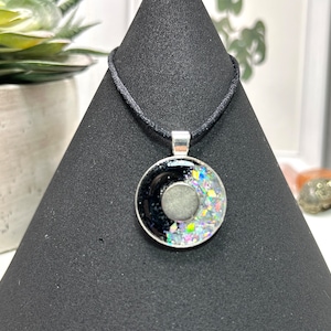 Golf Necklace Ball Marker Holder, Golf Accessory Gifts, Ball Marker Holder, Metal Ball Marker included