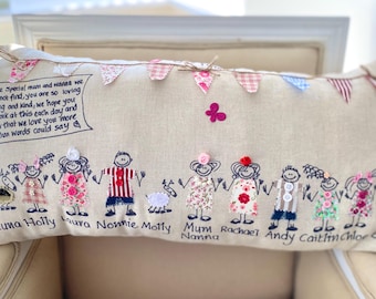 Coussin de famille personnalisé, oreiller prénom personnalisé, fait main en lin, jusqu'à 9 personnes