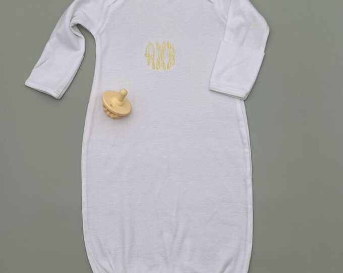 New Born Gown-Infant gown-Personalized-Monogram--100% Cotton-Baby Gift