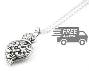 Portuguese Baroque NECKLACE with medium Viana Heart pendant, Ancient Imprint Tradition, Barroco Portugal, 925 Sterling Silver