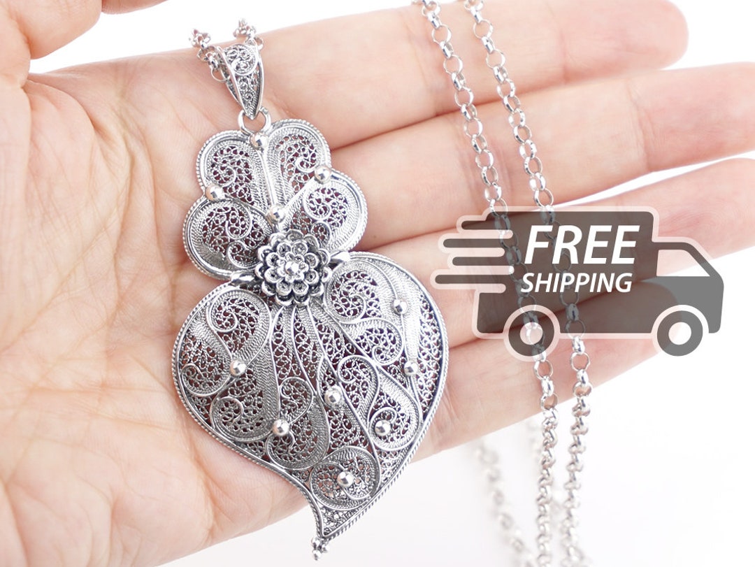 Dije De Plata Filigrana Con Diseño De Corazón Con Hilos - Joyería G&A