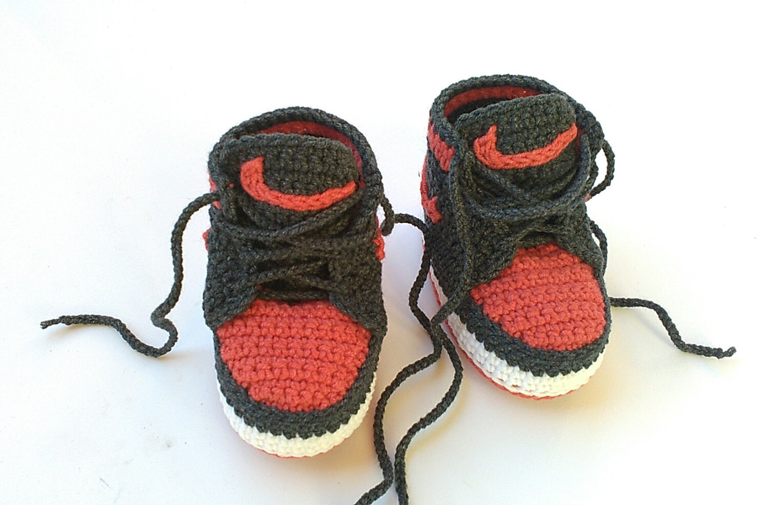crochet nike baby booties