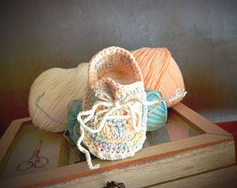 Newborn colorful baby shoes, Crochet infant baby booties