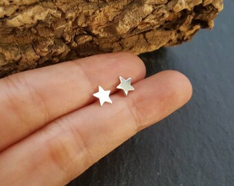 6 mm Tiny star earrings - Silver star earrings - Silver studs - Sterling silver earrings - Minimalist earrings - Everyday earrings