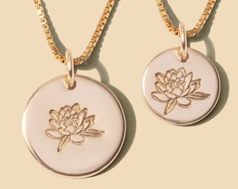 Water Lily July birth flower necklace, water lily necklace, mother's necklace, birth flower necklace gold, birth flower silver mother's day