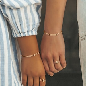 Sisters bracelet, sisters jewelry, sisters gift, matching bracelets, matching jewelry, gift for sister, LINKED