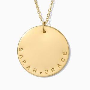 Engraved Disc Necklace, Personalized Disc Necklace, Gold Personalized Necklace for Women, Engraved Circle Pendant Necklace Gift Mom