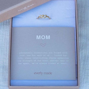 Mom linked hearts ring, jewelry gift for mom, mom gift idea, jewelry gifts for moms