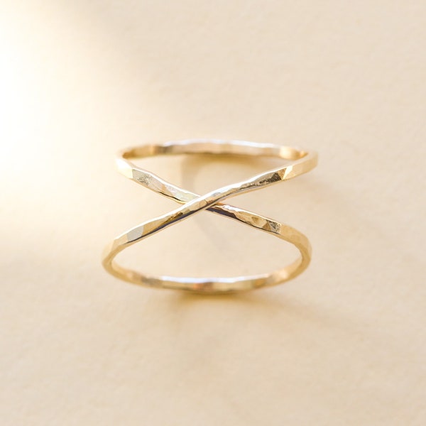 Thin textured infinity ring, gold, criss cross ring, thin gold ring, gold rings for women, gift for her, ring for her,  R-H16GCC