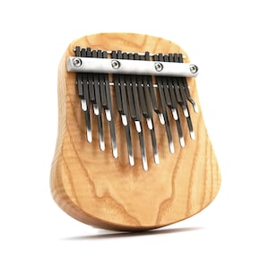 Hiroki - Special 19 tone Dminor ash kalimba– only one of a kind by Bolf Kalimbas