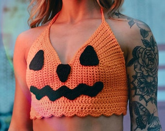 Spooky Crochet Top, Jack-o-Lantern face, Perfect for Halloween, Horror fans, gothic and alt looks!