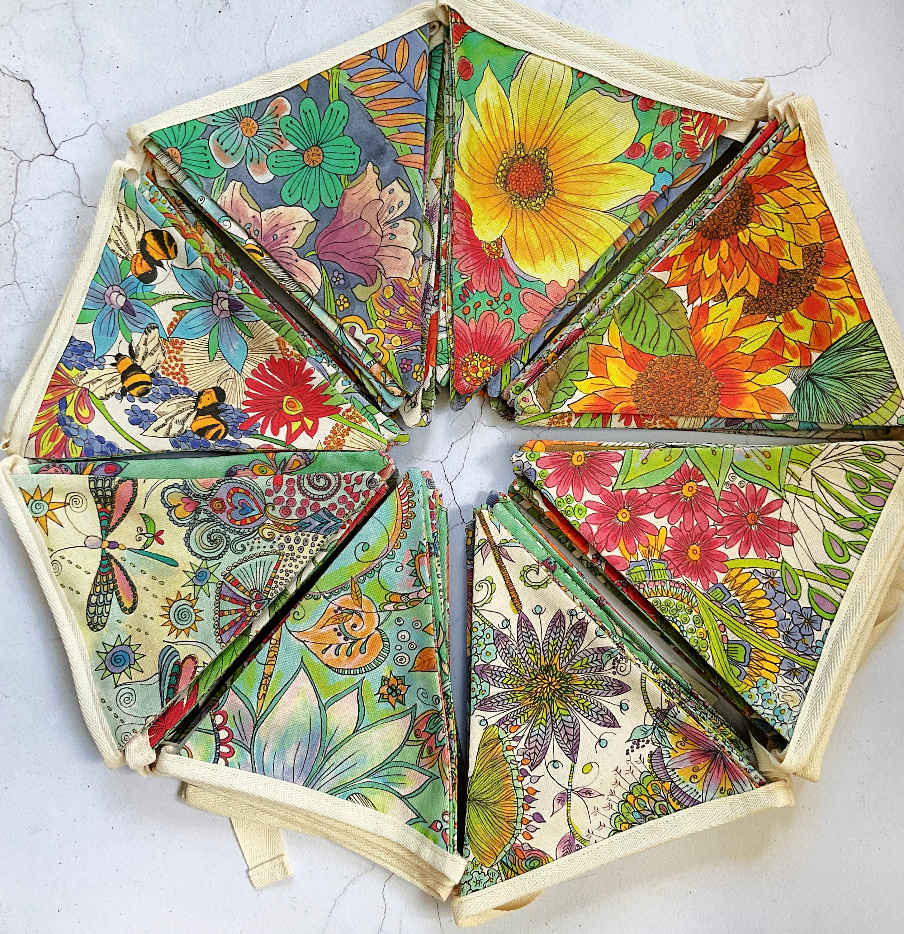 Garden Party Bunting, BBQ Party Décor, Bohemian Bunting, Indian Ethnic Art, Organic Fabric, Handmade, Yoga Studio Gift, Caravan Tent Décor,
