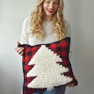 Cozy Holiday Pillow Crochet Pattern Crochet Throw Pillow Pattern Crochet Christmas Pillow Pattern image 2