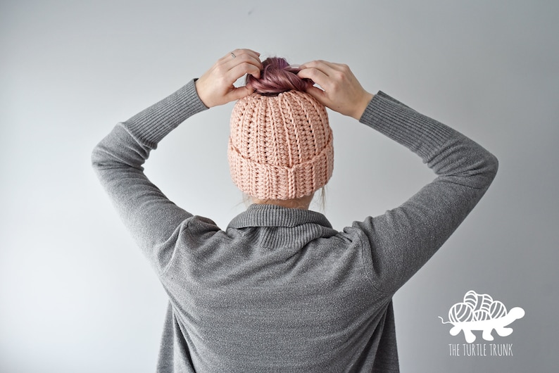Easy Breezy Chunky Bun Beanie Crochet Pattern - Bulky Messy Bun Hat ...