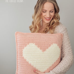 Bulky Love to Cuddle Pillow Crochet Pattern Crochet Heart Pillow Valentine's Day Crochet image 5