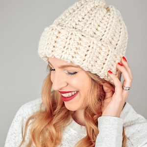 Easy Breezy SUPER CHUNKY Beanie Crochet Pattern - Beginner Crochet ...