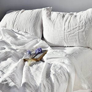 Simple white complete linen bed set, Duvet cover, Flat sheet,  Pillowcases. Extra fast shipping.
