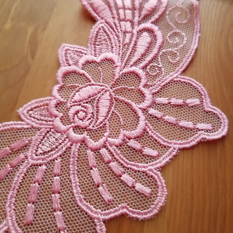 Rose color 9.5cm x 20cm per side 1 pair Rose /& Vine Collar Lace Applique Lt