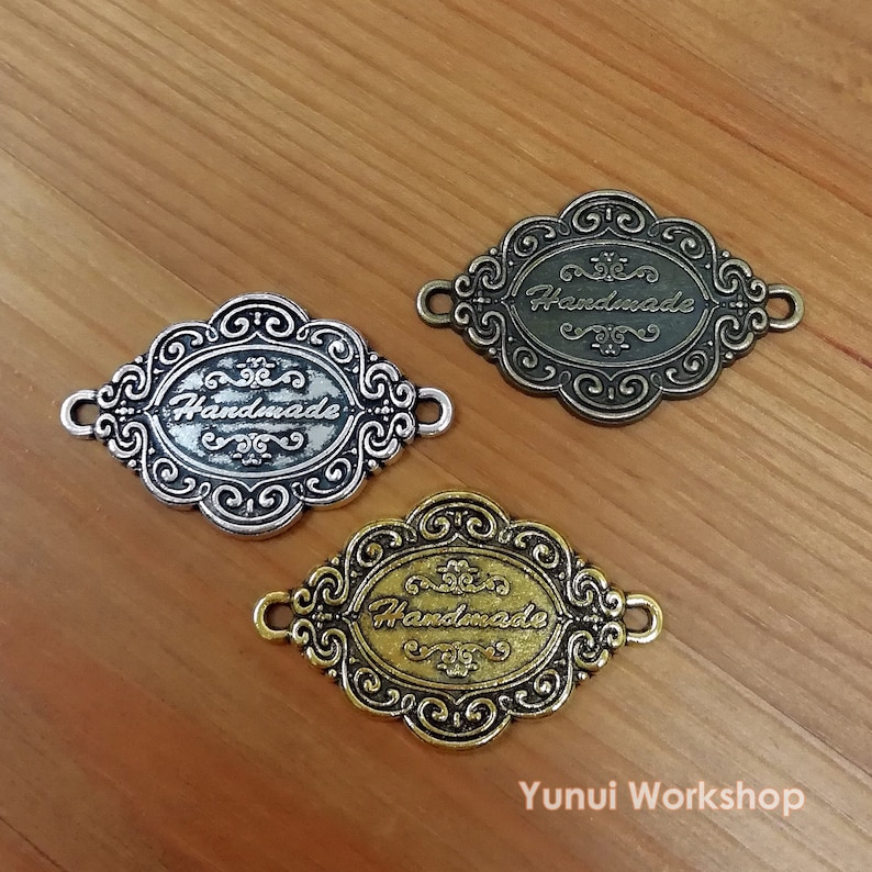 W41mm x L26mm Scalloped Oval Connector Label with word Handmade 3 antique color options Metal Accessory Parts 3pcs