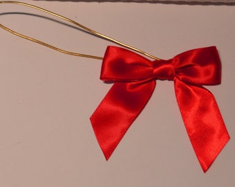 Red gift bow, finished bow with elastic, satin bow with rubber band