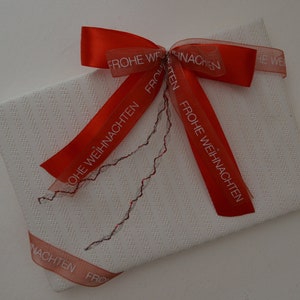 4x Merry Christmas, bow with text red gift bow for parcels, gift wrapping image 2