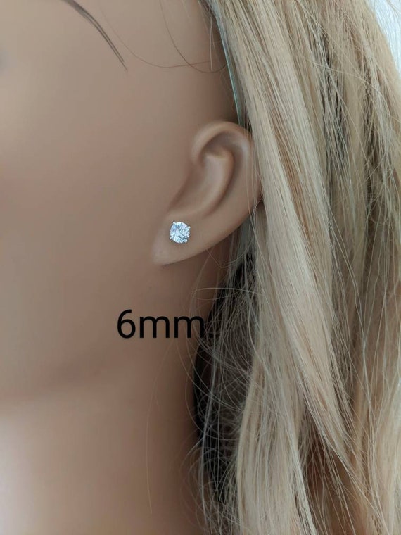 6mm Cubic Zirconia Sterling Silver Stud Earrings 6mm Cubic Zirconia Sterling Silver Stud Earrings