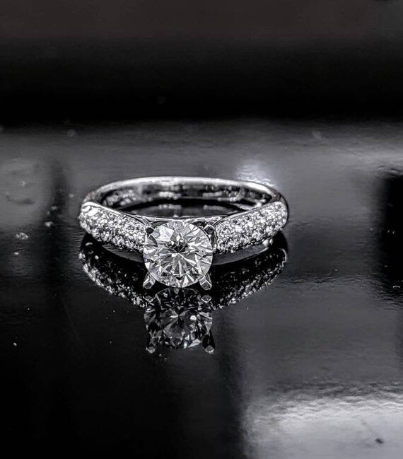 LADIES SEMI MOUNT RING 0.70CT ROUND/PRINCESS DIAMOND 14K WHITE GOLD (SI QUALITY) (CENTER STONE 1.00CT PRINCESS DIAMOND) LADIES SEMI MOUNT RING 0.70CT ROUND/PRINCESS DIAMOND 14K WHITE GOLD (SI QUALITY) (CENTER STONE 1.00CT PRINCESS DIAMOND)