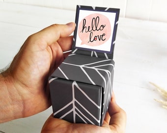 6 months present for boyfriend