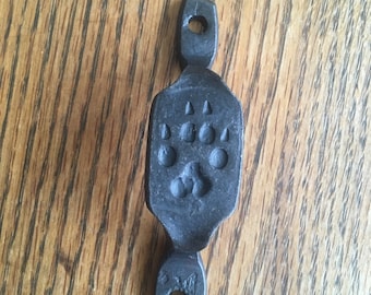 Vertical Dog Track Pull