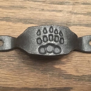 Horizontal Bear Print Cabinet Pulls