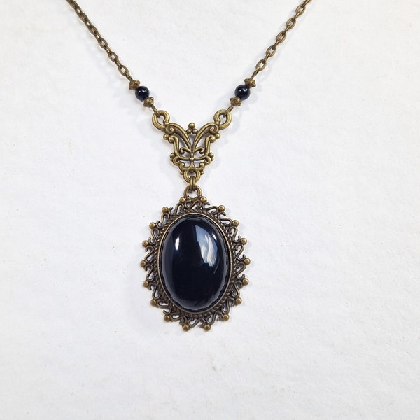 Victorian necklace, gothic, black onyx, medieval medallion, natural stone, antique bronze cable chain, goth pendant, romantic