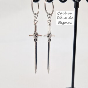 Antike Schwertohrringe – Creolen oder Stahlhaken – Ritterschwerter