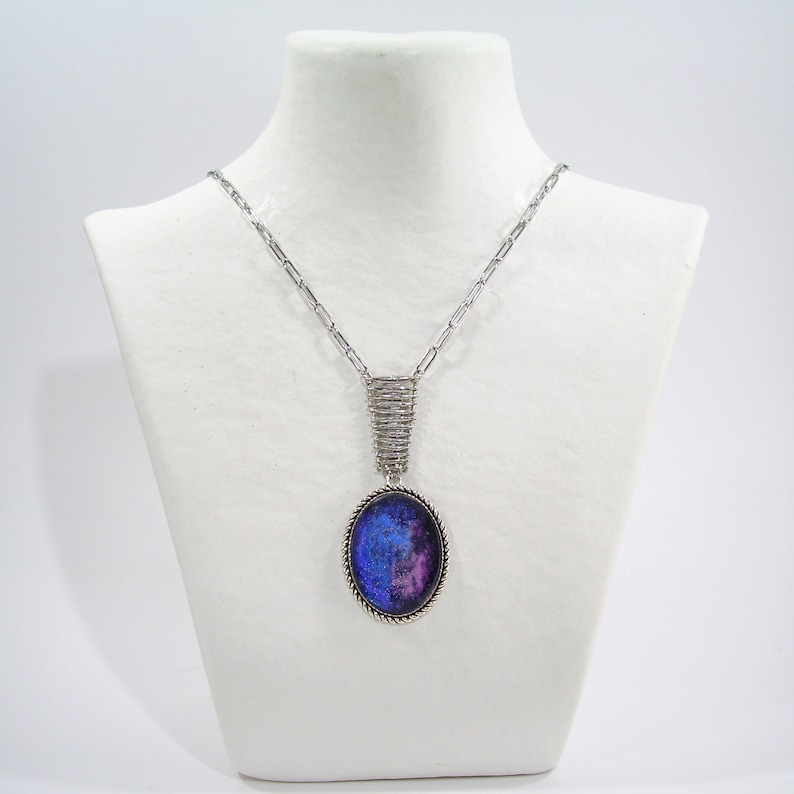 Table Table Star Galaxy Nebula Blue pink pendant Cabochon scale connector Cabochon glass hand-painted chain trombone steel