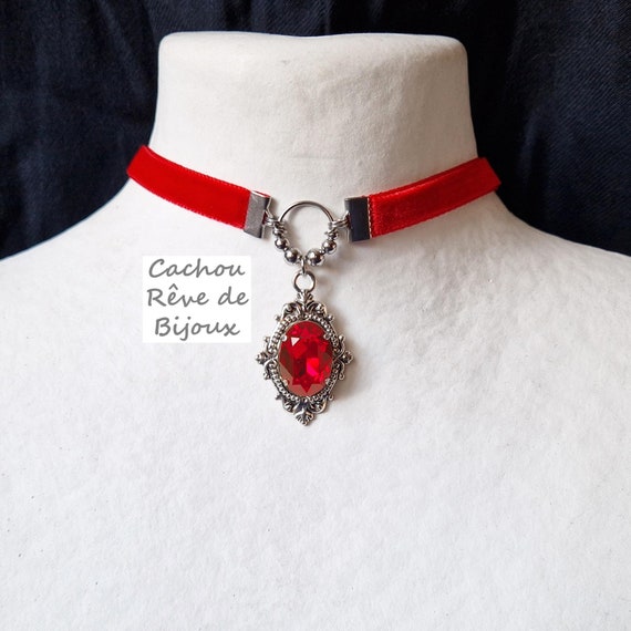 Chic Crystals Handmade Velvet Choker Necklace – Adjustable Bohemian Style Jewelry - View #3