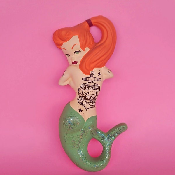 Retro Rockabilly Punk Pin Up Girl Sailor Jerry Mermaid Wall Plaque