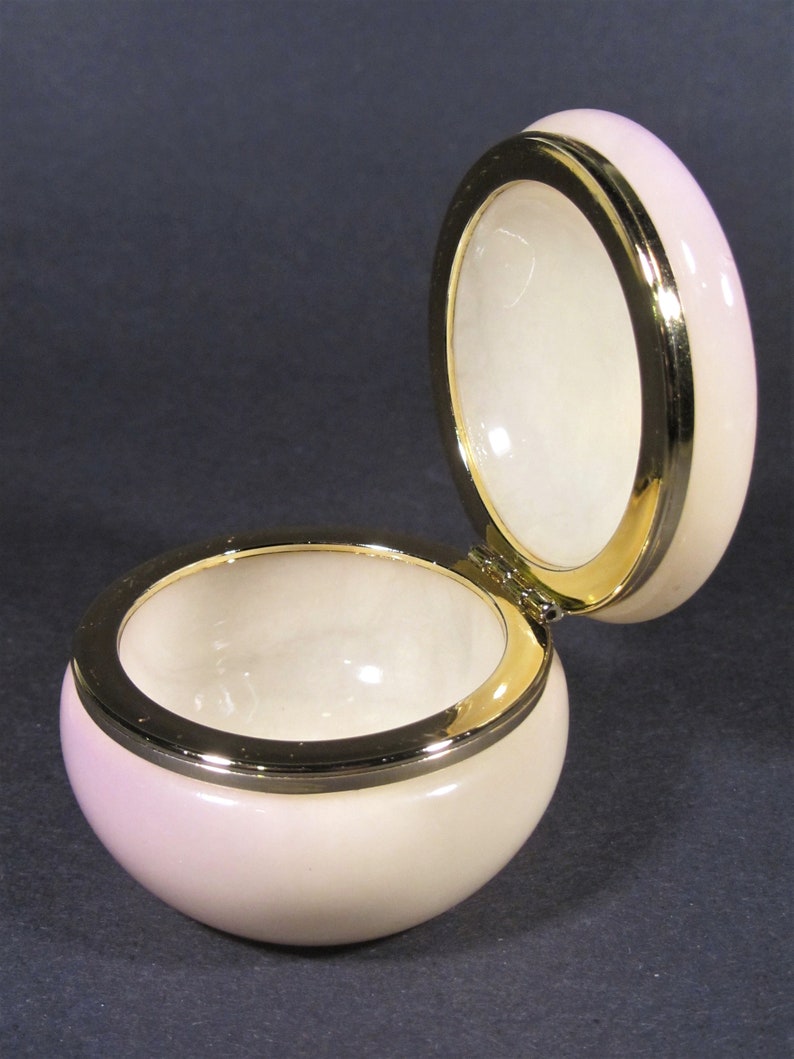 Vintage Round Alabaster Trinket Box Features Image of Saint Peter's