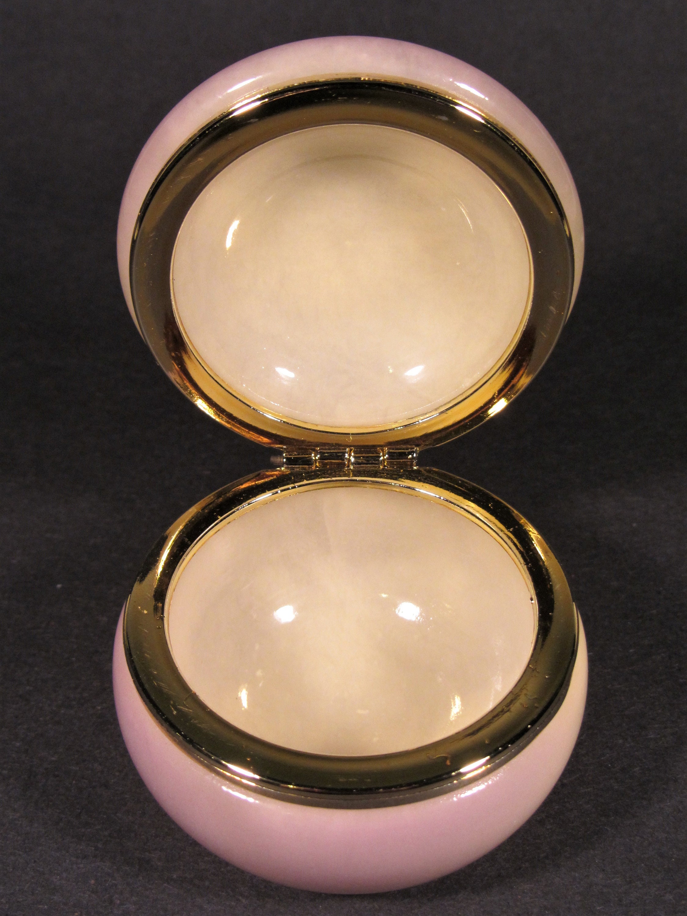 Vintage Round Alabaster Trinket Box Features Image of Saint Peter's