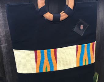wooden button and reinforced bottom AKA colors Pinkgreen Medium Crochet bagtotebeach tote with wooden handles