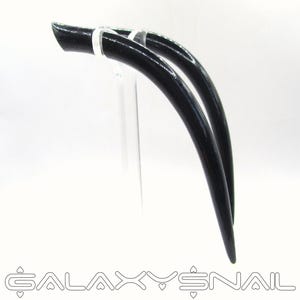 Donkere nep-oorbellen - 4 inch lange zwarte taper - elegante lichtgewicht gotische alt-sieraden