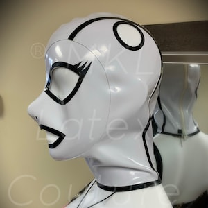 Lil&#39;Miss Naughty Latex Hood